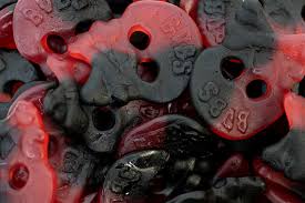 BUBS Raspberry and Licorice Skull (4oz)